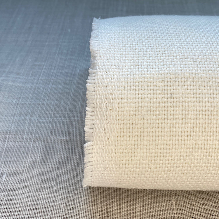 Originales, reinweißes, perlmuttartiges Leinen