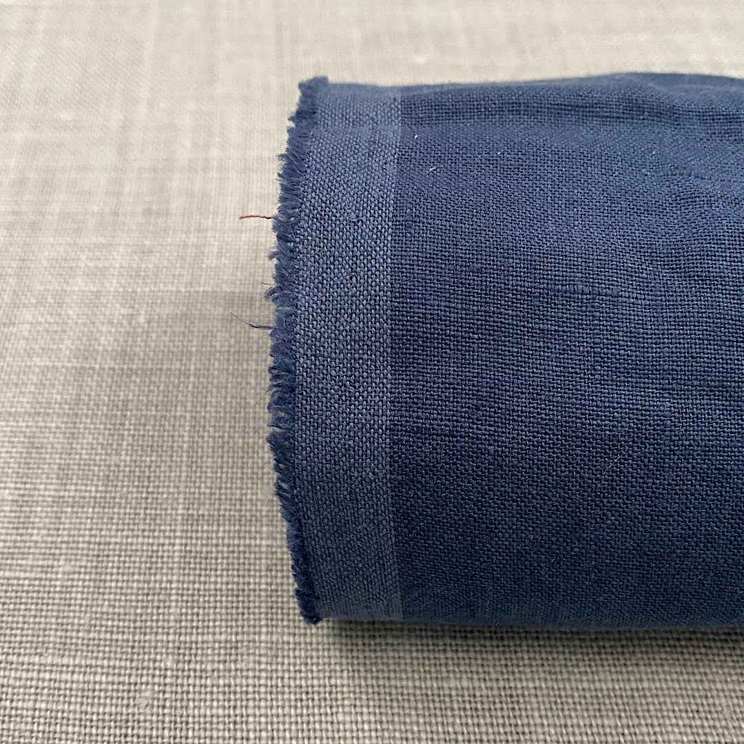 Pur lin bleu marine lavé à la pierre